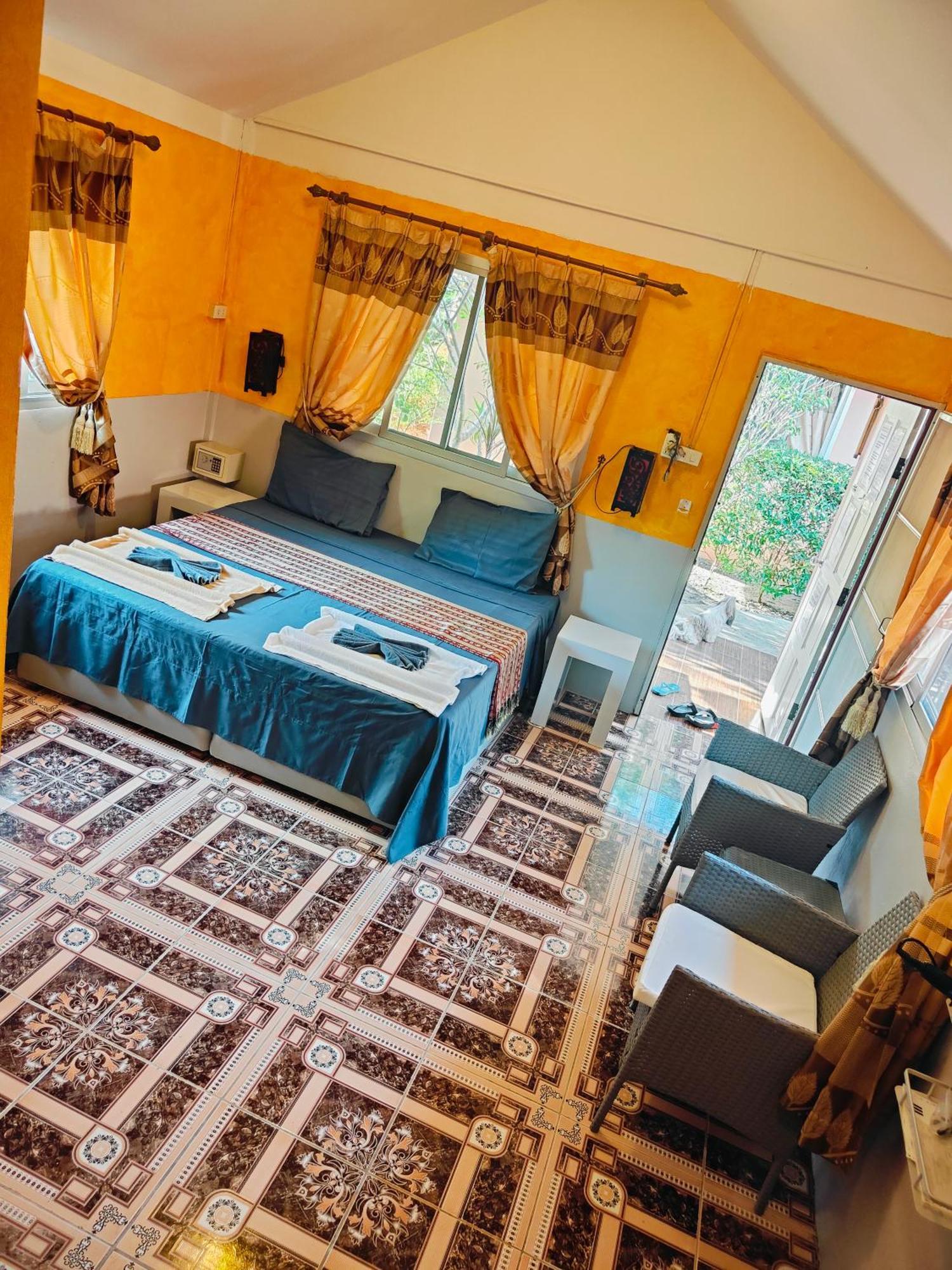 Ban Elephant Blanc Hotel Kata Beach (Phuket)